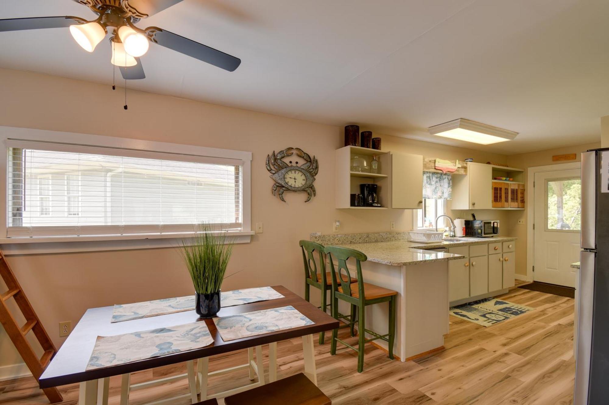 Ocean Isle Apartment With Balcony, 1 Mi To Beach! Ocean Isle Beach Exterior foto
